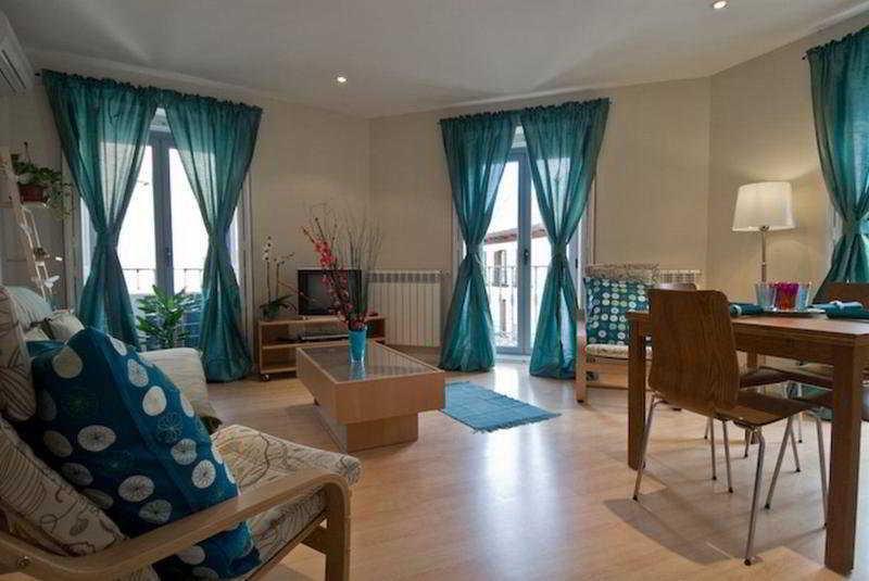 Fuencarral Apartments Madrid Bagian luar foto